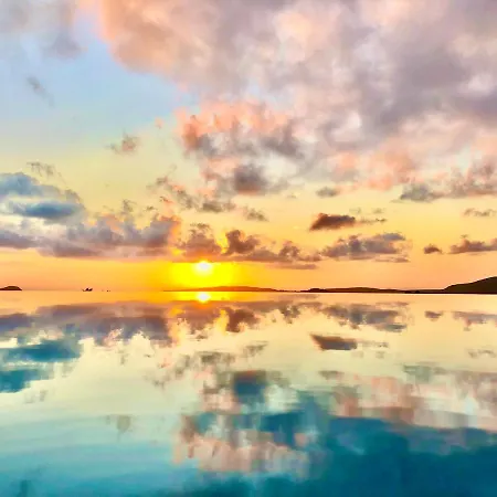 Luxury With Private Infinity Pool Βίλα Kardhakáta