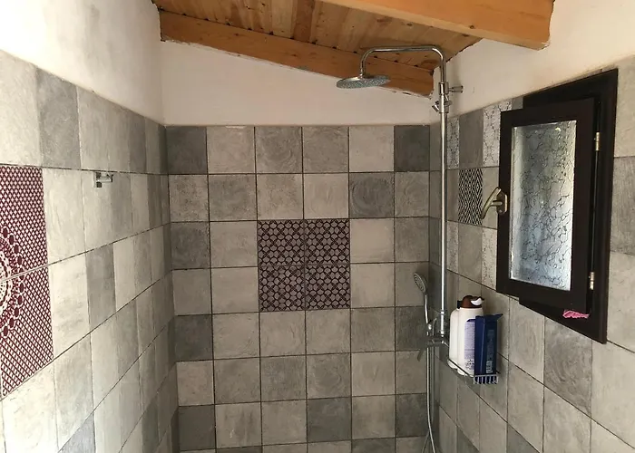 Luxury With Private Infinity Pool Kardhakáta